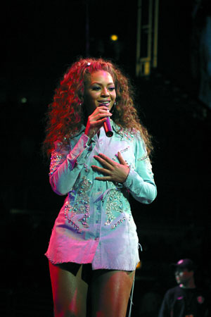 2822549MC019_beyonce.jpg